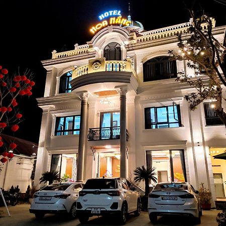 Hotel Hoa NáNg Bao Loc Exteriör bild
