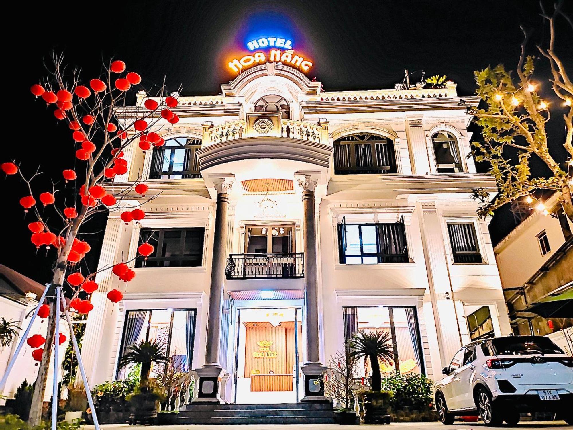 Hotel Hoa NáNg Bao Loc Exteriör bild