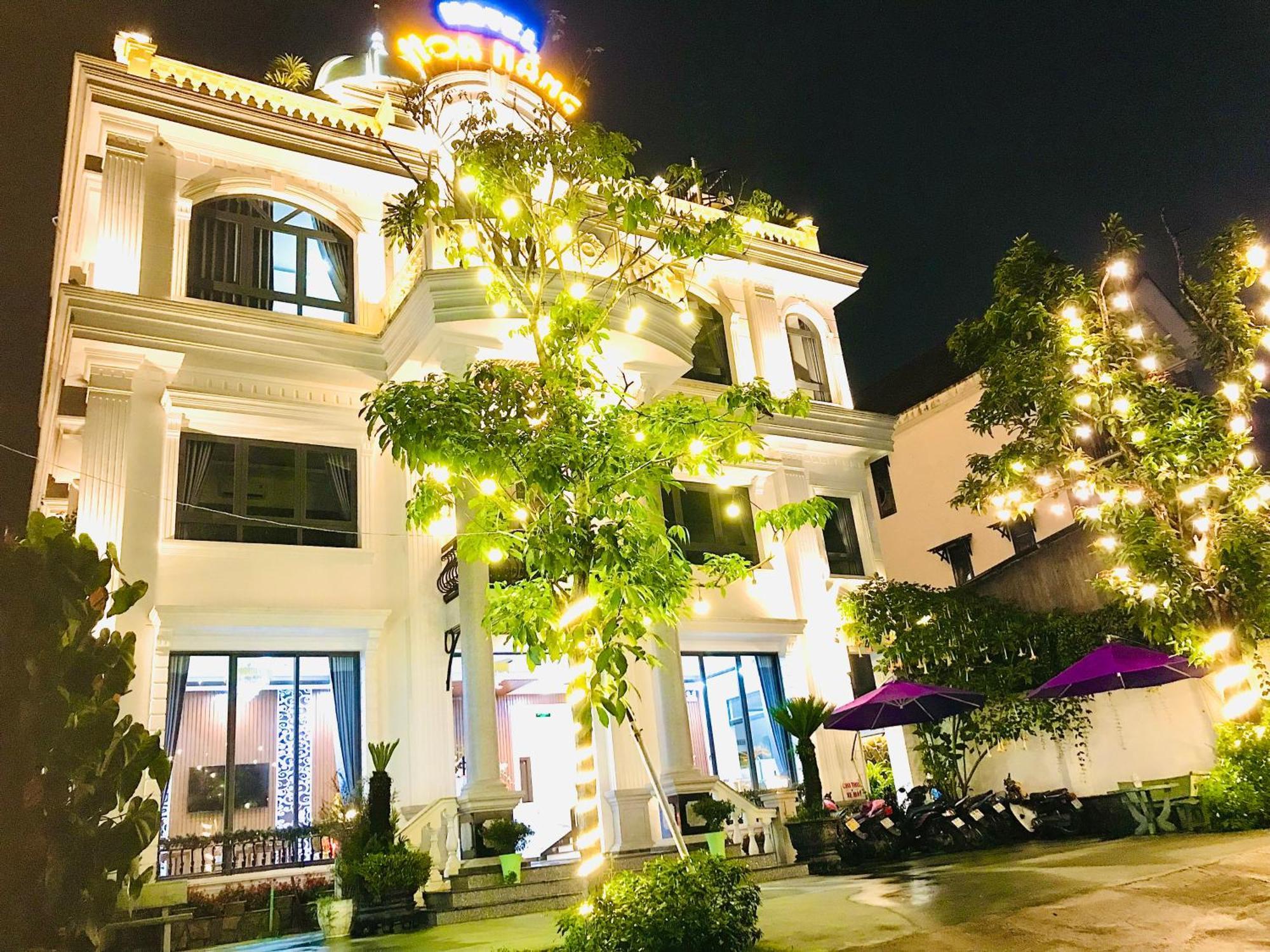 Hotel Hoa NáNg Bao Loc Exteriör bild