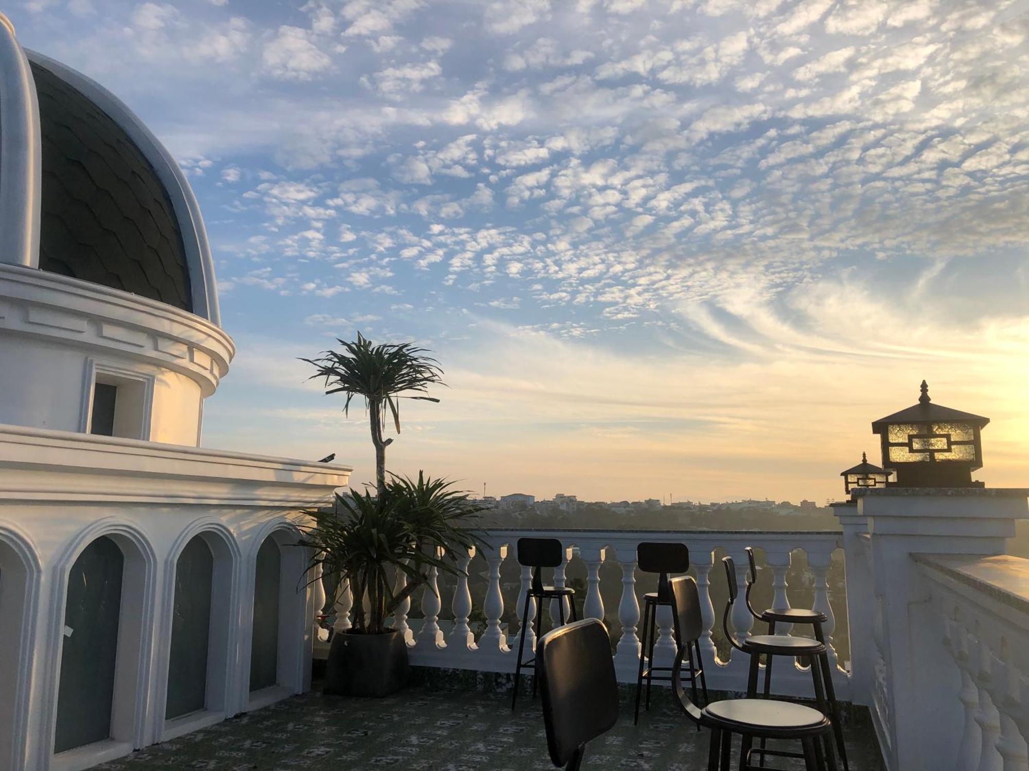 Hotel Hoa NáNg Bao Loc Exteriör bild