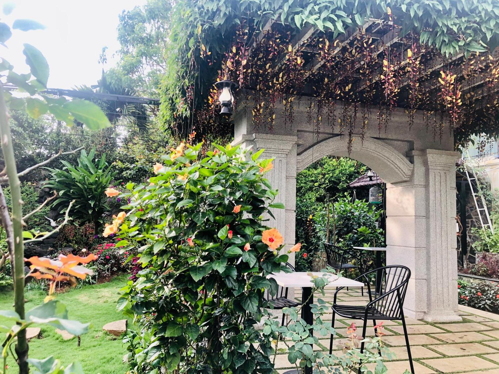 Hotel Hoa NáNg Bao Loc Exteriör bild